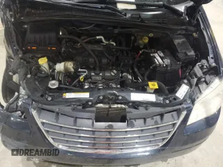 2008 Chrysler Town & Country Touring with VIN 2A8HR54P98R736846, listed as a Copart auction lot 58365425 with 132,641 mi miles and Non repairable. Bid and sale history available at DreamBid. Image 12.