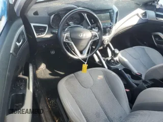 2012 Hyundai Veloster w/Gray Int with VIN KMHTC6AD2CU074277, listed as a Copart auction lot 44045205 with 180,489 mi miles and Salvage title. Bid and sale history available at DreamBid. Image 8.