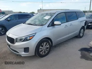2016 Kia Sedona LX with VIN KNDMB5C13G6179817, listed as a IAAI auction lot 41908690 with 190,357 mi miles. Bid and sale history available at carsss.com. Image 2.