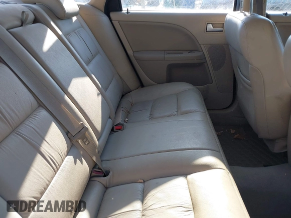 2006 Ford Five Hundred Limited with VIN 1FAHP281X6G159959, listed as a IAAI auction lot 41410464 with 156,724 mi miles. Bid and sale history available at carsss.com. Image 8.