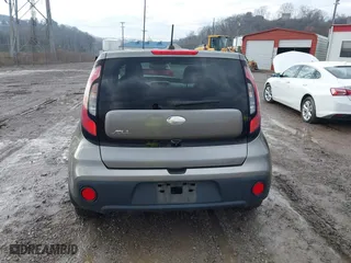 2017 Kia Soul with VIN KNDJN2A29H7474646, listed as a IAAI auction lot 41055454 with 39,783 mi miles. Bid and sale history available at carsss.com. Image 17.