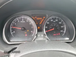 2015 Nissan Note S z VIN 3N1CE2CP1FL377499, wystawiony jako Copart lot #58323215 z przebiegiem 110 349 mil mil oraz Szkoda całkowita • Salvage title. Historia ofert i sprzedaży dostępna na DreamBid. Obrazek 9.