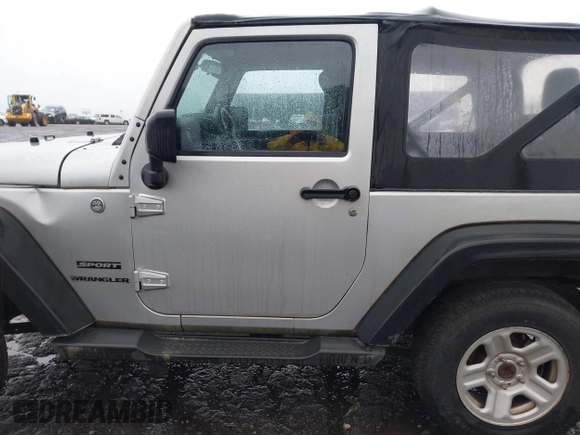 2012 Jeep Wrangler Sport с VIN 1C4AJWAG0CL273538, выставлен на аукционе IAAI как лот 41998975 с пробегом 120 603 миль миль и . История ставок и продаж доступна на DreamBid. Изображение 15.
