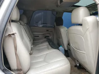 2005 Chevrolet Tahoe LT with VIN 1GNEC13T75R179933, listed as a Copart auction lot 45101455 with 230,711 mi miles and Salvage Title. Bid and sale history available at carsss.com. Image 11.