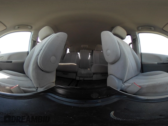 2014 Toyota Sienna LE AAS with VIN 5TDKK3DC2ES440251, listed as a IAAI auction lot 41803952 with 88,691 mi miles. Bid and sale history available at carsss.com. Image 19.