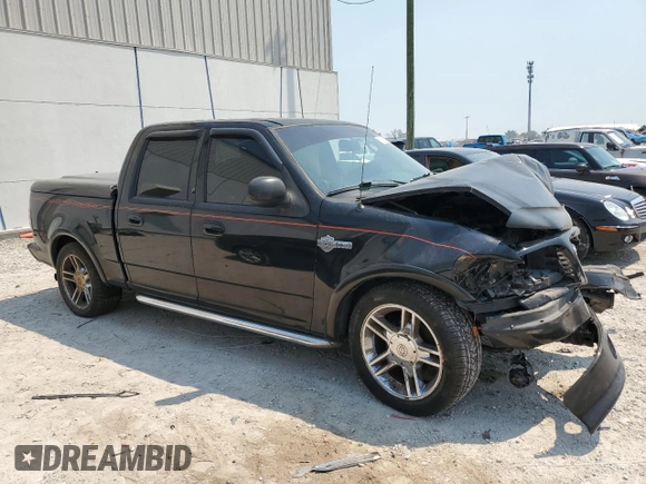 2002 Ford F-150 Harley Davidson with VIN 1FTRW07312KC64714, listed as a Copart auction lot 51275124 with 198,826 mi miles and Non Repairable. Bid and sale history available at carsss.com. Image 4.