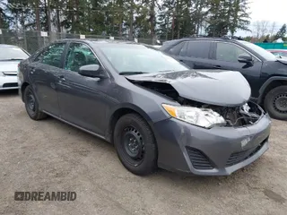2013 Toyota Camry L with VIN 4T4BF1FK8DR335772, listed as a IAAI auction lot 41825342 with 125,001 mi miles. Bid and sale history available at carsss.com. Image 1.