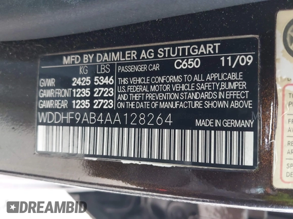 2010 Mercedes-Benz E-Class E 550 Luxury with VIN WDDHF9AB4AA128264, listed as a IAAI auction lot 41842230 with 216,724 mi miles. Bid and sale history available at carsss.com. Image 9.