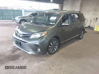 2018 Toyota Sienna XLE with VIN 5TDDZ3DC4JS200214, listed as a IAAI auction lot 41791876 with 49,842 mi miles. Bid and sale history available at carsss.com. Image 18.