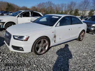 2014 Audi S4 Premium Plus with VIN WAUDGAFL4EA018200, listed as a Copart auction lot 52413105 with 90,296 mi miles and Clean Title. Bid and sale history available at carsss.com. Image 1.