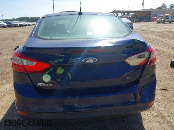 2012 Ford Focus SE with VIN 1FAHP3F27CL156621, listed as a IAAI auction lot 42092635 with 169,366 mi miles. Bid and sale history available at carsss.com. Image 6.