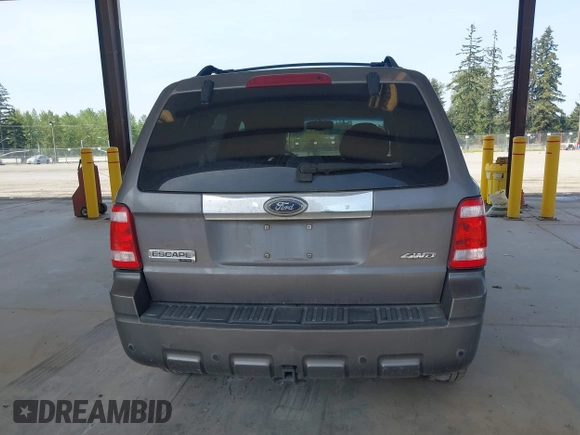 2009 Ford Escape Limited с VIN 1FMCU94G89KB63845, выставлен на аукционе IAAI как лот 42128403 с пробегом 153 189 миль миль и . История ставок и продаж доступна на DreamBid. Изображение 16.