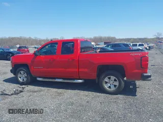 2015 Chevrolet Silverado 1500 LT with VIN 1GCVKREC7FZ375685, listed as a IAAI auction lot 41917504 with 107,572 mi miles. Bid and sale history available at carsss.com. Image 14.