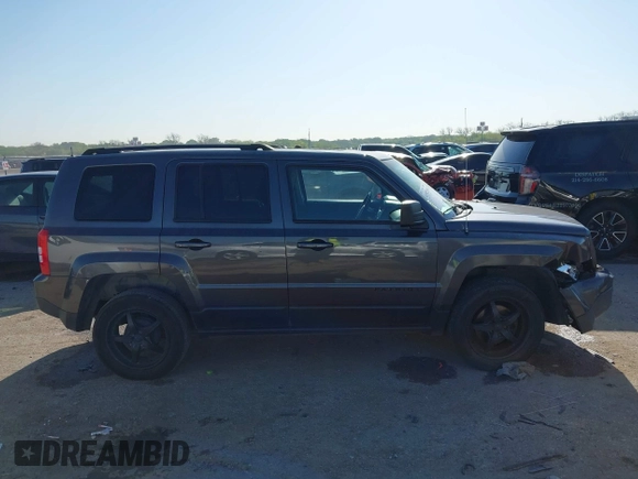 2015 Jeep Patriot Sport with VIN 1C4NJPBB5FD429467, listed as a IAAI auction lot 41972930 with 224,590 mi miles and . Bid and sale history available at carsss.com. Image 13.