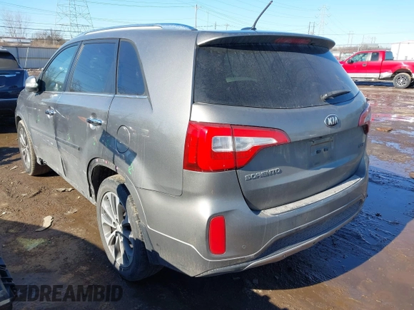 2015 Kia Sorento SX with VIN 5XYKWDA77FG647122, listed as a IAAI auction lot 41416613 with 157,677 mi miles. Bid and sale history available at carsss.com. Image 3.
