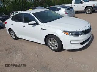 2018 Kia Optima S z VIN 5XXGT4L37JG217435, wystawiony jako IAAI lot #42114026 z przebiegiem 110 982 mil mil oraz . Historia ofert i sprzedaży dostępna na DreamBid. Obrazek 1.