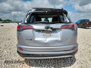 2018 Toyota RAV4 XLE with VIN JTMWFREV4JD132500, listed as a Copart auction lot 59790105 with 48,066 mi miles and Salvage title. Bid and sale history available at DreamBid. Image 6.