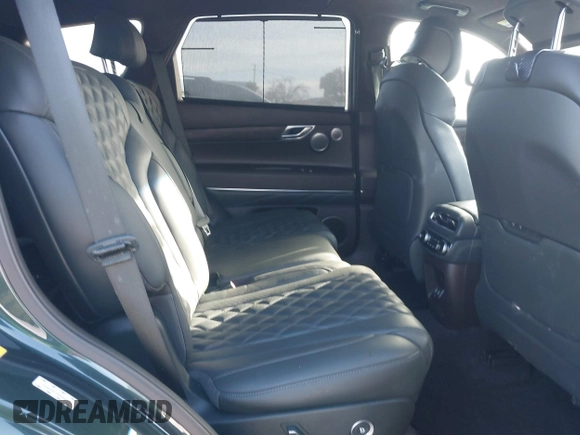 2021 Genesis GV80 with VIN KMUHCESCXMU046641, listed as a IAAI auction lot 41614756 with 25,666 mi miles and . Bid and sale history available at DreamBid. Image 8.
