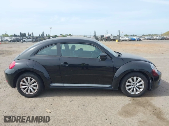 2015 Volkswagen Beetle Fleet Edition with VIN 3VWF17AT3FM651022, listed as a IAAI auction lot 42126502 with 174,834 mi miles and . Bid and sale history available at DreamBid. Image 13.