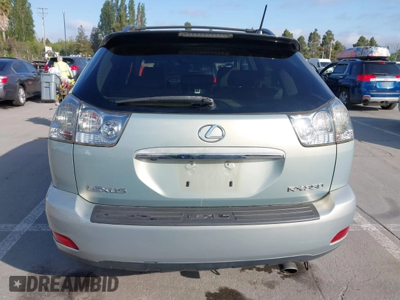 2008 Lexus RX with VIN 2T2HK31U68C090638, listed as a IAAI auction lot 42136578 with 97,610 mi miles. Bid and sale history available at carsss.com. Image 16.