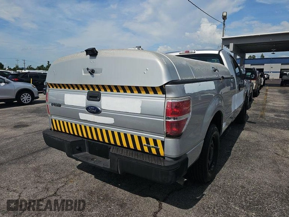 2014 Ford F-150 XL with VIN 1FTMF1CM5EKD54547, listed as a IAAI auction lot 42729479 with 188,818 mi miles and . Bid and sale history available at DreamBid. Image 25.