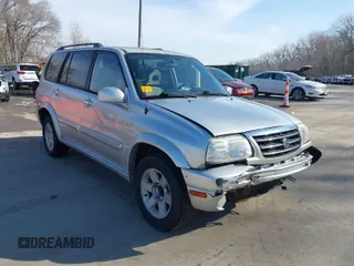 2003 Suzuki XL-7 Touring with VIN JS3TX92V934100554, listed as a IAAI auction lot 41775213 with 159,462 mi miles. Bid and sale history available at carsss.com. Image 1.
