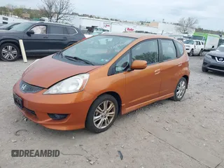 2009 Honda Fit Sport with VIN JHMGE88449S003666, listed as a IAAI auction lot 42088515 with 1 mi miles. Bid and sale history available at carsss.com. Image 2.