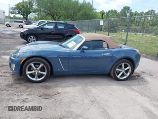 2008 Saturn Sky Red Line with VIN 1G8MF35X88Y128324, listed as a IAAI auction lot 41869564 with 82,503 mi miles. Bid and sale history available at carsss.com. Image 14.