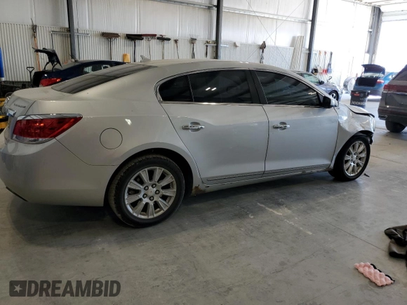 2013 Buick LaCrosse с VIN 1G4GA5E33DF265733, выставлен на аукционе Copart как лот 55846305 с пробегом 162 612 миль миль и Списание • Salvage title. История ставок и продаж доступна на DreamBid. Изображение 3.