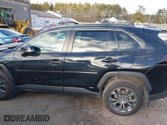 2024 Toyota RAV4 Hybrid XLE Premium with VIN 4T3B6RFVXRU156067, listed as a IAAI auction lot 41332629 with 62,795 mi miles and . Bid and sale history available at DreamBid. Image 14.