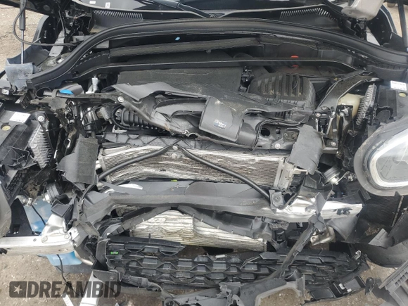 2024 MINI Countryman Cooper S with VIN WMZ83BR04R3S03381, listed as a Copart auction lot 56331665 with 33,215 mi miles and Salvage title. Bid and sale history available at DreamBid. Image 11.
