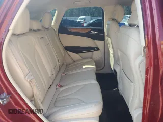 2016 Lincoln MKC Select z VIN 5LMCJ2C95GUJ30254, wystawiony jako Copart lot #43331385 z przebiegiem 55 031 mil mil oraz Szkoda całkowita • Salvage title. Historia ofert i sprzedaży dostępna na DreamBid. Obrazek 11.