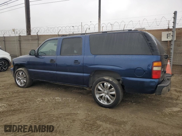 2002 Chevrolet Suburban LT with VIN 3GNEC16T12G241527, listed as a Copart auction lot 86607204 with 250,363 mi miles and Clean Title. Bid and sale history available at carsss.com. Image 2.
