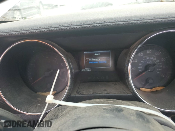 2015 Ford Mustang V6 z VIN 1FATP8EM5F5415089, wystawiony jako Copart lot #55514595 z przebiegiem 118 572 mil mil oraz Szkoda całkowita • Salvage title. Historia ofert i sprzedaży dostępna na DreamBid. Obrazek 9.