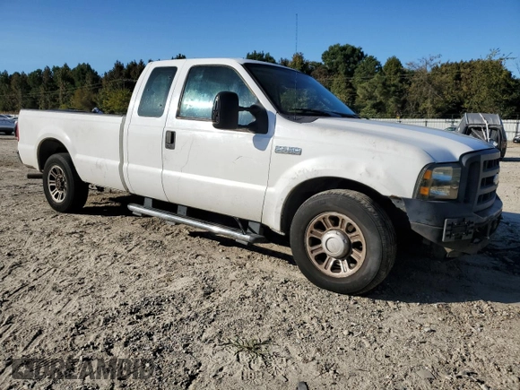 2007 Ford F-250 XL with VIN 1FTSX20547EB03401, listed as a Copart auction lot 77347914 with 356,284 mi miles and Clean title. Bid and sale history available at DreamBid. Image 4.