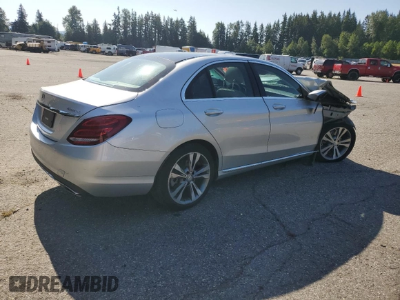 2017 Mercedes-Benz C 300 z VIN 55SWF4KB2HU188885, wystawiony jako Copart lot #59305435 z przebiegiem Nie podano mil oraz Szkoda całkowita • Salvage title. Historia ofert i sprzedaży dostępna na DreamBid. Obrazek 3.