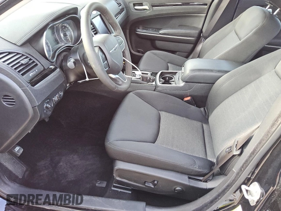 2023 Chrysler 300 Touring with VIN 2C3CCAAG8PH684120, listed as a Copart auction lot 86108804 with 11,479 mi miles and Clean Title. Bid and sale history available at DreamBid. Image 7.