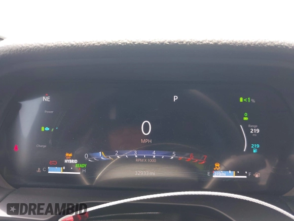 2024 Jeep Grand Cherokee with VIN 1C4RJYB68R8516819, listed as a IAAI auction lot 42582803 with 32,933 mi miles and . Bid and sale history available at DreamBid. Image 7.