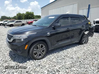 2021 Kia Seltos LX with VIN KNDEPCAA1M7154739, listed as a Copart auction lot 59843235 with 67,717 mi miles and Non repairable. Bid and sale history available at DreamBid. Image 1.