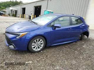 2023 Toyota Corolla Hatchback SE with VIN JTND4MBE8P3191760, listed as a Copart auction lot 64252394 with 10,255 mi miles and Salvage Title. Bid and sale history available at carsss.com. Image 1.