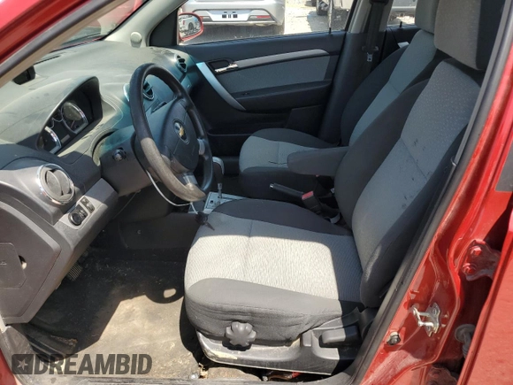 2010 Chevrolet Aveo 2LT z VIN KL1TG6DEXAB134237, wystawiony jako Copart lot #57197714 z przebiegiem 172 210 mil mil oraz Czysty tytuł • Clean title. Historia ofert i sprzedaży dostępna na DreamBid. Obrazek 7.