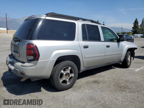 2006 Chevrolet TrailBlazer LS with VIN 1GNET16SX66161738, listed as a Copart auction lot 52436865 with 194,452 mi miles and Salvage Title. Bid and sale history available at DreamBid. Image 3.
