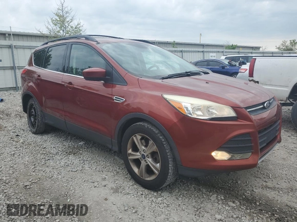 2014 Ford Escape SE with VIN 1FMCU9GXXEUD76953, listed as a Copart auction lot 56340015 with 118,327 mi miles and Salvage title. Bid and sale history available at DreamBid. Image 4.