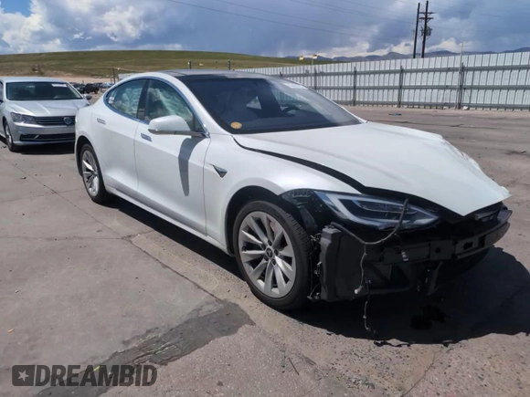 2017 Tesla Model S 100D with VIN 5YJSA1E29HF186222, listed as a Copart auction lot 55060935 with Not provided miles and Salvage title. Bid and sale history available at DreamBid. Image 14.