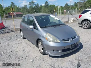 2007 Honda Fit Sport with VIN JHMGD38697S009273, listed as a IAAI auction lot 42069708 with 151,515 mi miles. Bid and sale history available at carsss.com. Image 1.