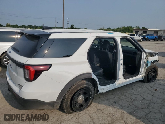 2025 Ford Explorer with VIN 1FM5K8AC2SGB54190, listed as a Copart auction lot 58993845 with 1,826 mi miles and Salvage title. Bid and sale history available at DreamBid. Image 3.