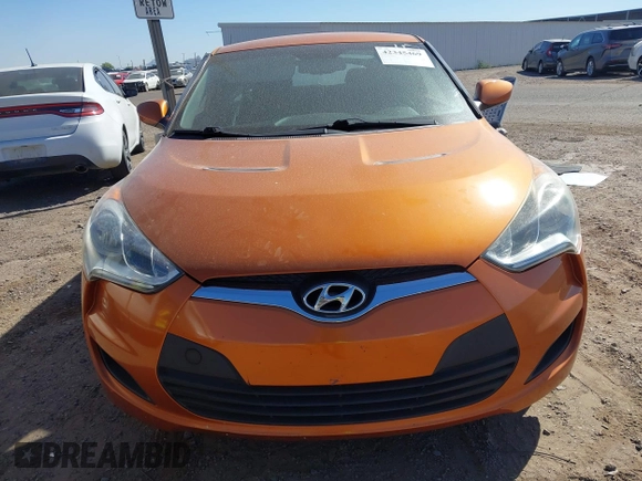 2012 Hyundai Veloster w/Gray Int с VIN KMHTC6AD8CU075076, выставлен на аукционе IAAI как лот 42345469 с пробегом 154 462 миль миль и . История ставок и продаж доступна на DreamBid. Изображение 6.