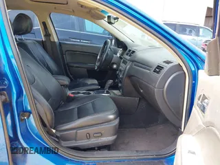 2012 Ford Fusion SEL with VIN 3FAHP0JA2CR421881, listed as a IAAI auction lot 42068967 with Not Provided miles. Bid and sale history available at carsss.com. Image 5.