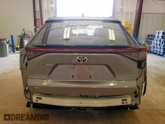 2024 Toyota bZ4X XLE with VIN JTMAAAAA1RA050959, listed as a Copart auction lot 66260445 with 11,813 mi miles and Clean title. Bid and sale history available at DreamBid. Image 6.