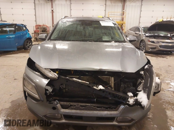2021 Hyundai Kona Ultimate with VIN KM8K5CA55MU686696, listed as a IAAI auction lot 41347527 with 38,750 mi miles. Bid and sale history available at carsss.com. Image 12.